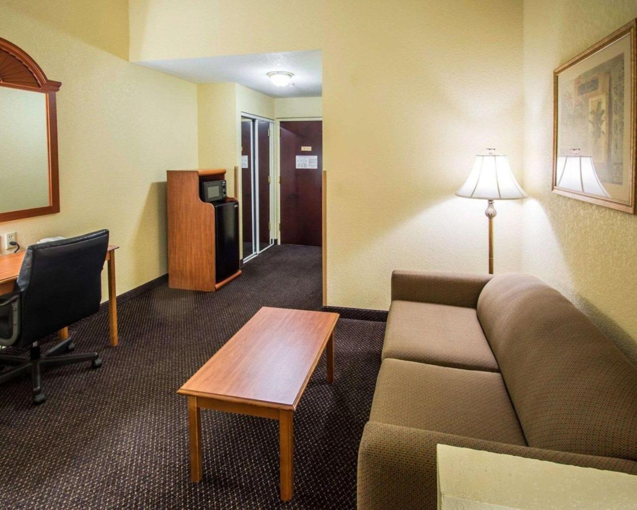 Comfort Inn & Suites Jupiter I-95 Екстер'єр фото